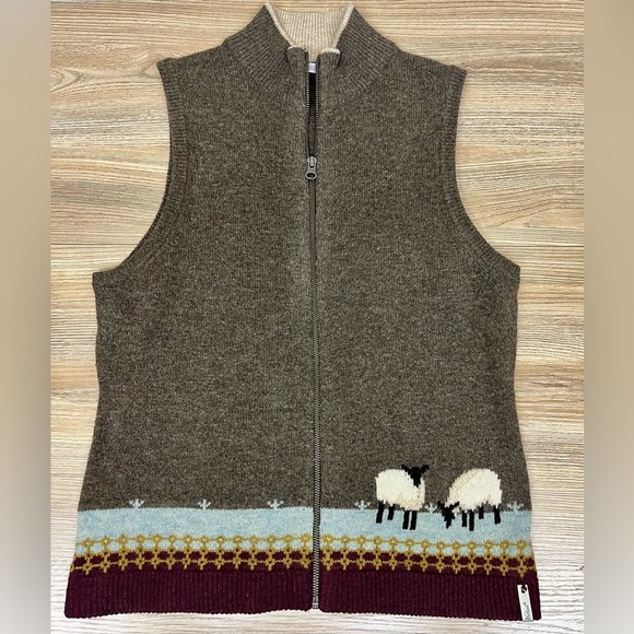 Woolrich 100% Lambswool Grazing Sheep Sweater Vest - Size S - Picture 1 of 7